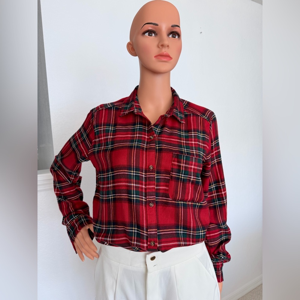 Hollister Red Plaid Button-Down Shirt